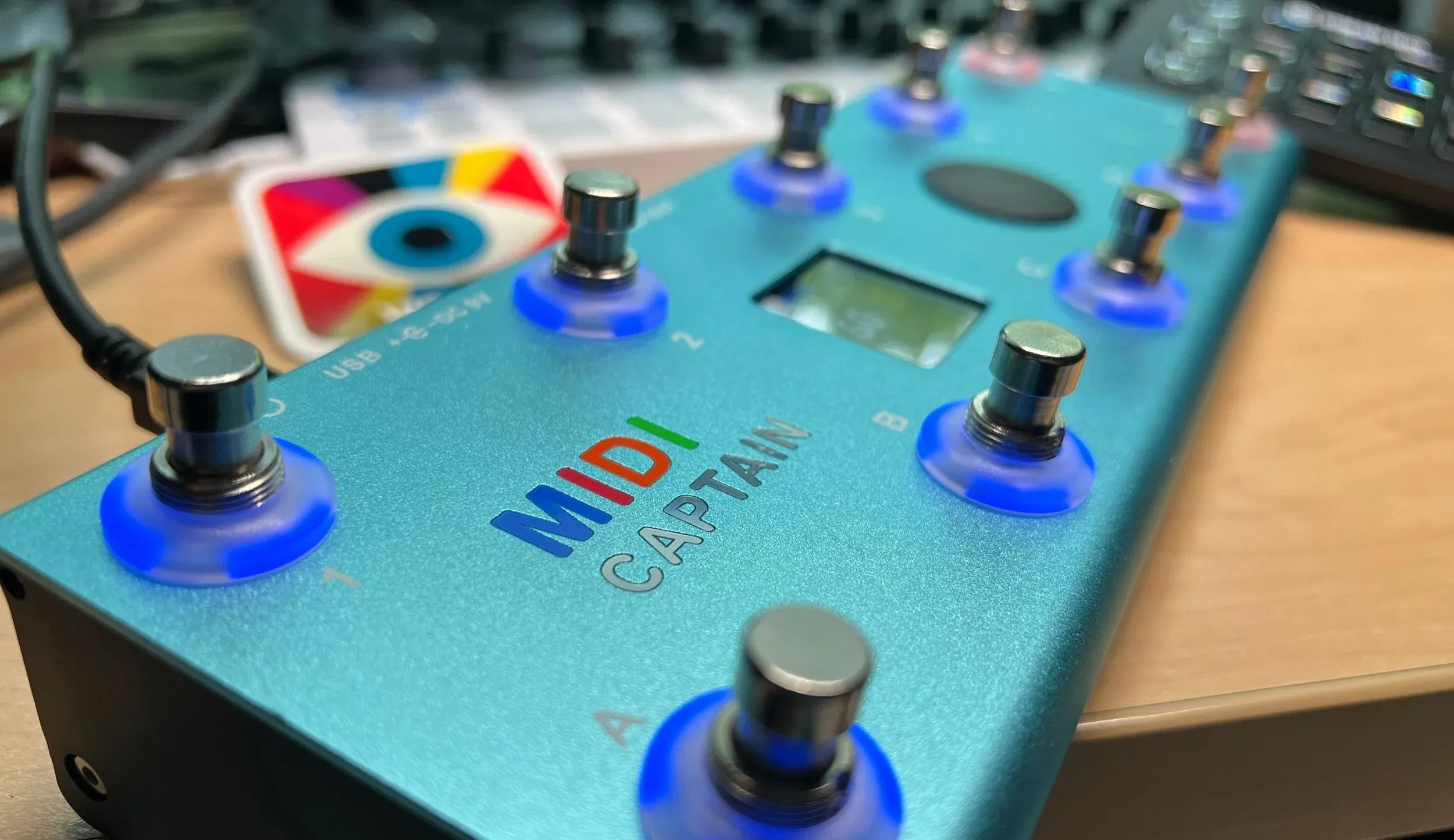 Pedal MIDI Captain con configuración Visibox